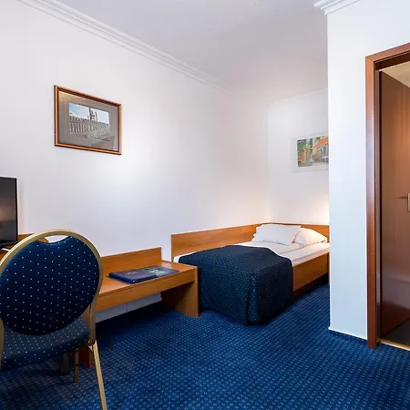 Atlanta Budget 2* Darmstadt