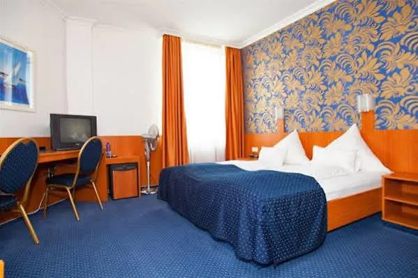 Atlanta Budget دارمشتاد