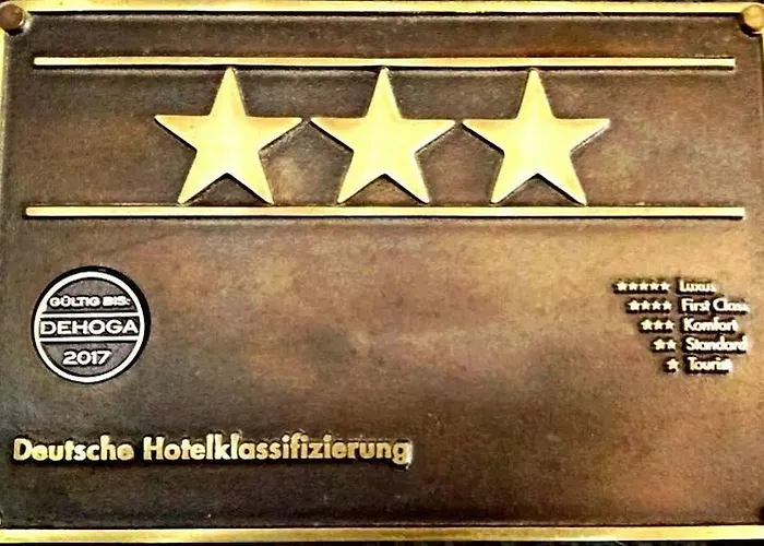 Atlanta Budget 2* دارمشتاد